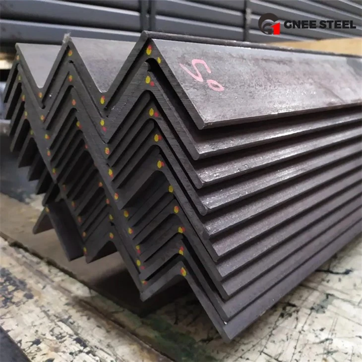 200 mm x 100 mm x 10 mm lágyacél szögvas melegen hengerelt